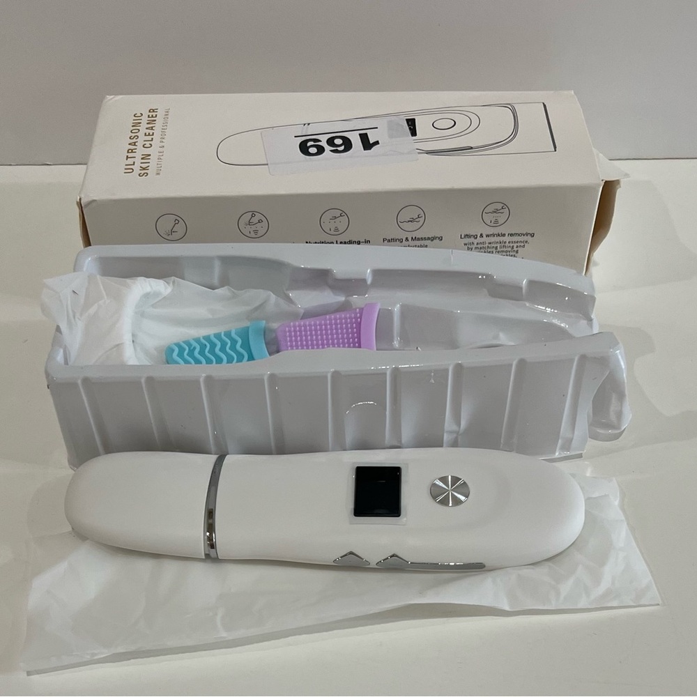 Ultrasonic Skin Cleaner Device